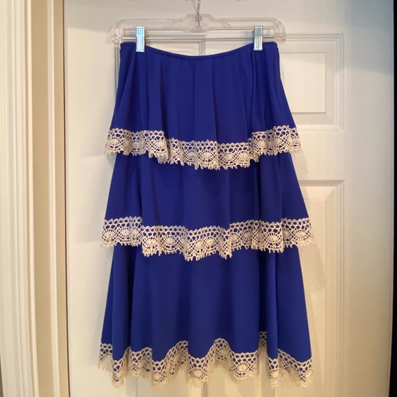 JUDITH MARCH Tiered Strapless Dress - Picture 1 of 3